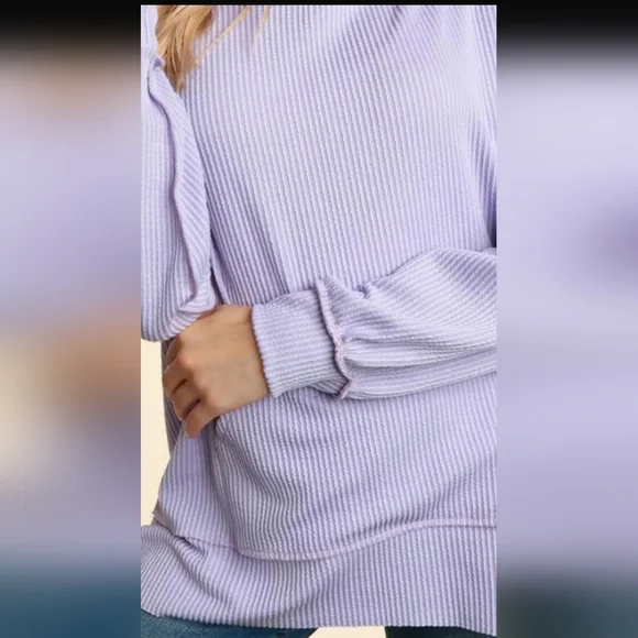 PLUS LAVENDER TEXTURED OVERSIZED PULLOVER WITH KANGAROO POCKET - Picture 4 of 5